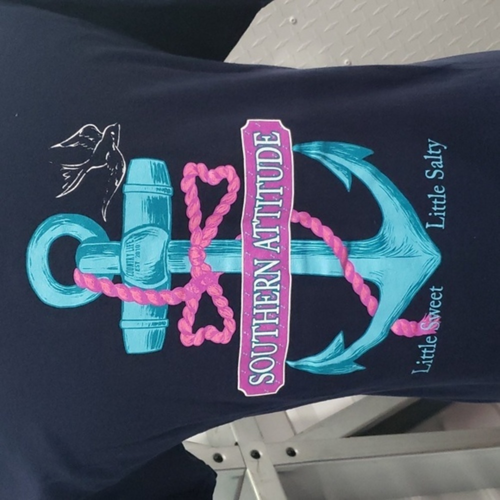 Southern Attitude T-Shirt size Medium